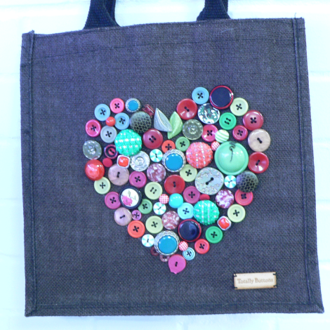 Make your Own Green & Red Button On Black Bag Kit