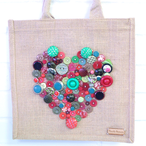 Make your Own Red & Green Button On Natural Bag Kit